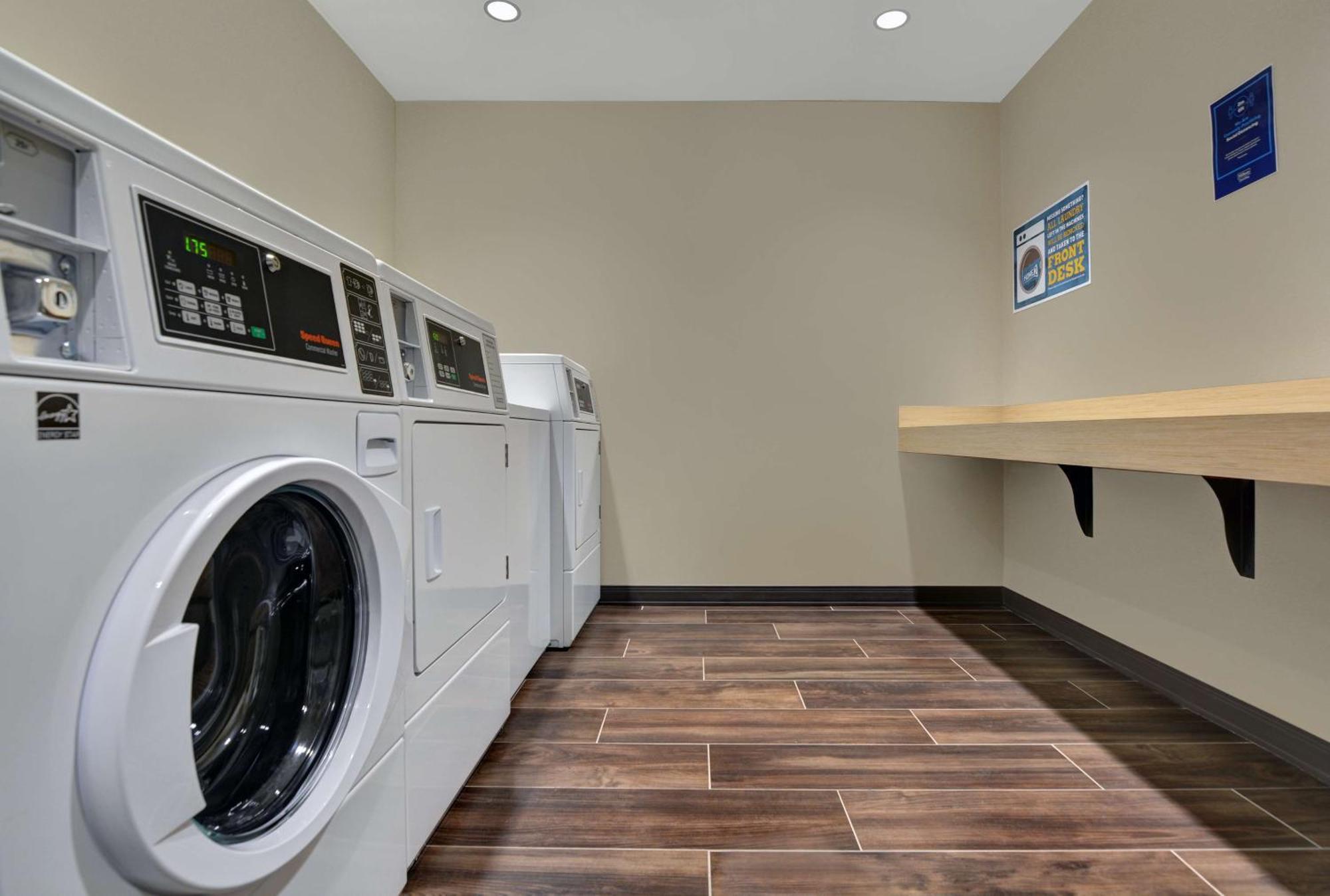 Home2 Suites By Hilton Largo, Fl מראה חיצוני תמונה